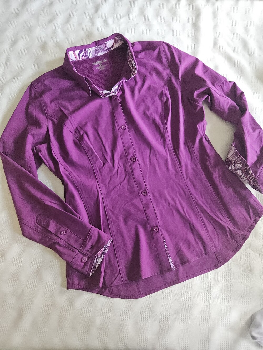 Reel Legends UPF 40 Sun Protection Shirt with Printed Trim - Medoum
